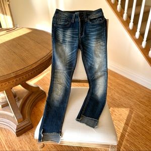 Distressed denim high waist skinny jeans